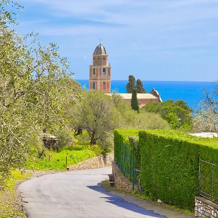 Semesterbostad Casa Mara - Diano Serreta *